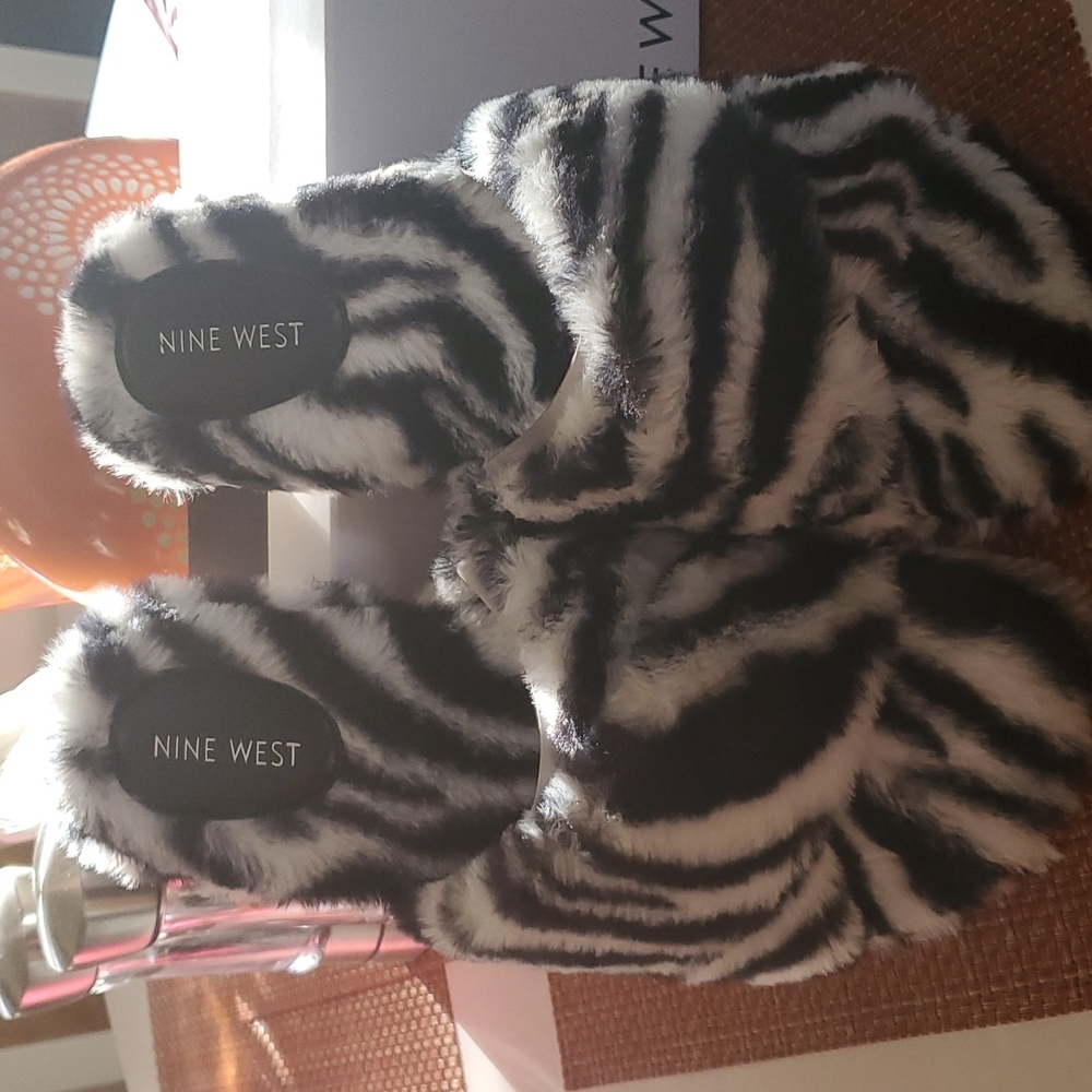 Nine West Zebra print slippers